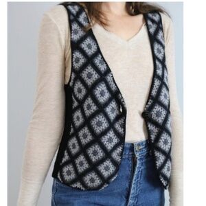 Talbots Black Gray Granny Square Merino Wool Crochet Sweater Vest Grandmacore